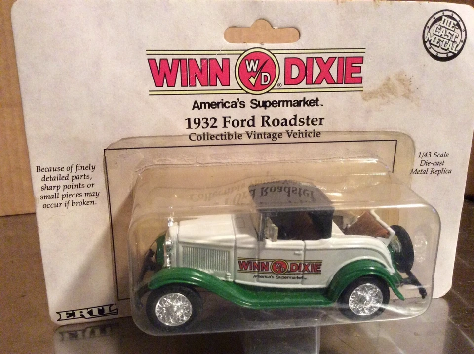 Ertl 1:43 1932 ford winn dixie  ford roadster  NIP vintage 1988 - Image 2 of 4