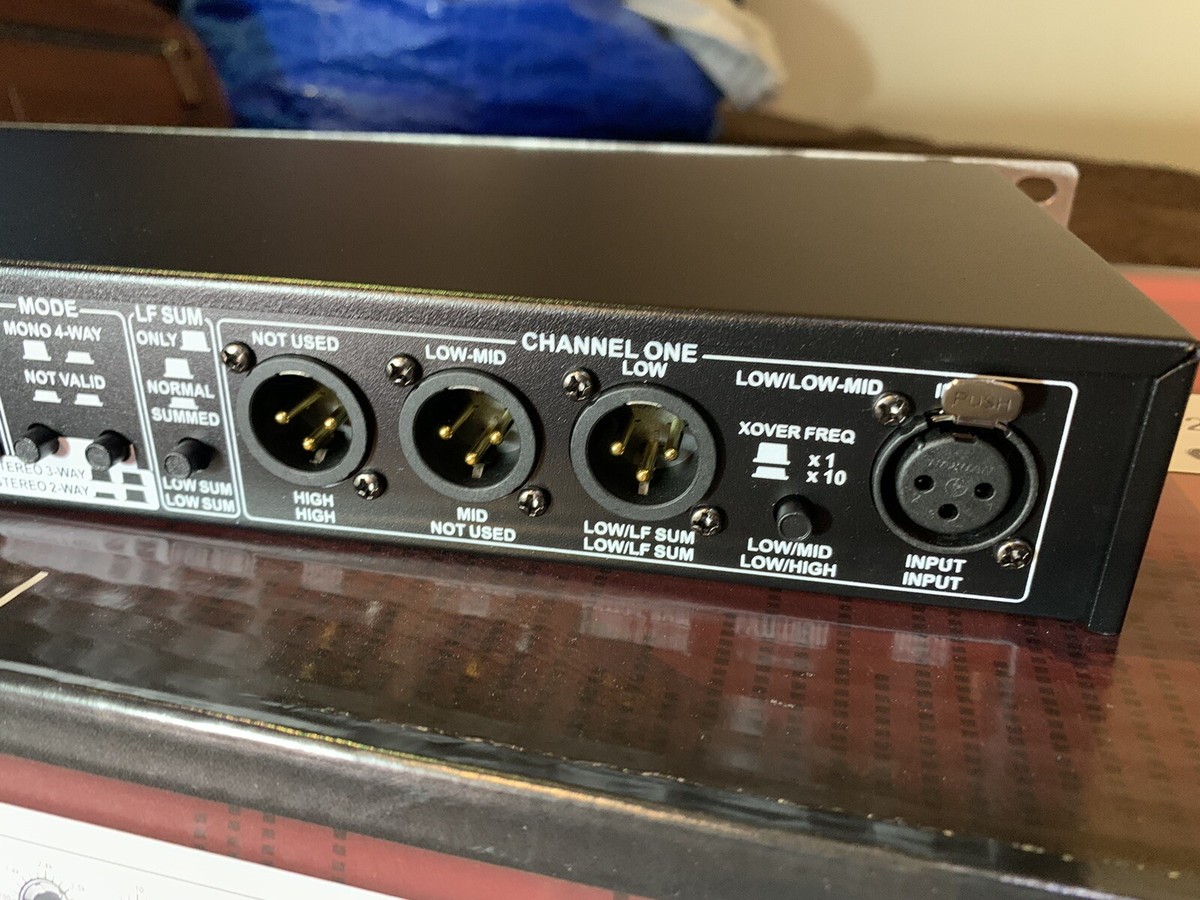 DBX 234 XS Stereo 3-Way Mono 4-Way Crossover 1 u Unit | eBay UK