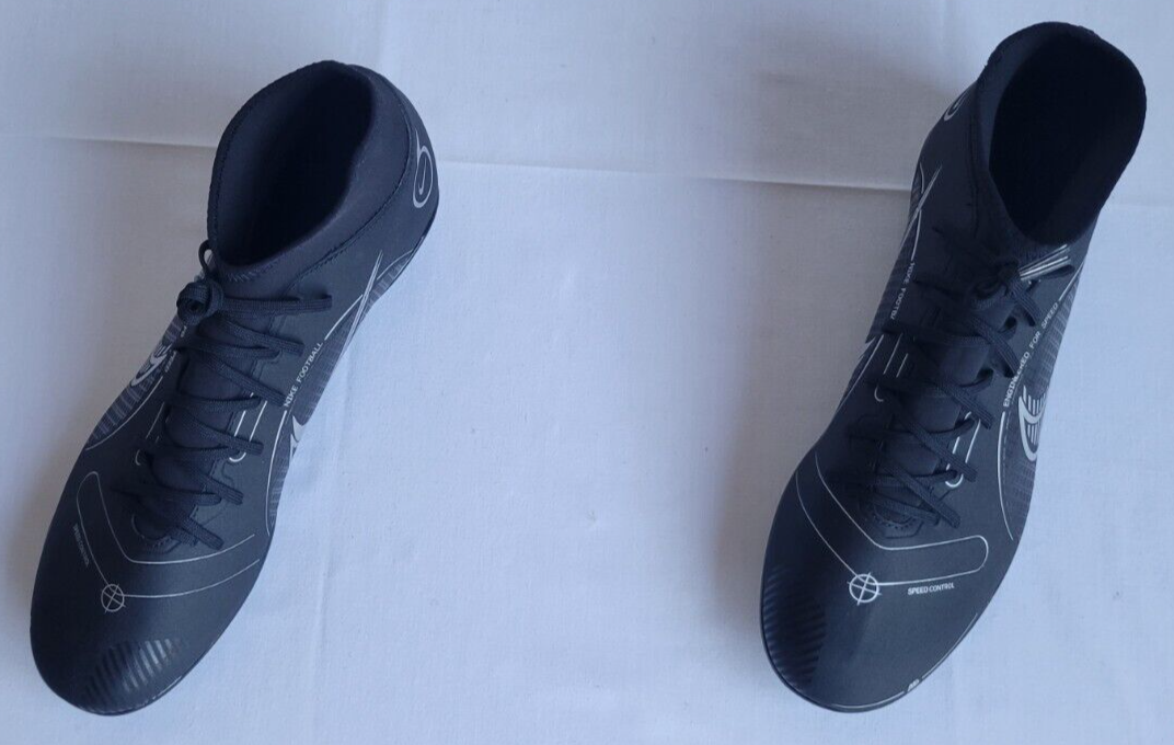 Mens Size 12 Black Silver Nike Mercurial Superfly 8 Club FG  display picture 1