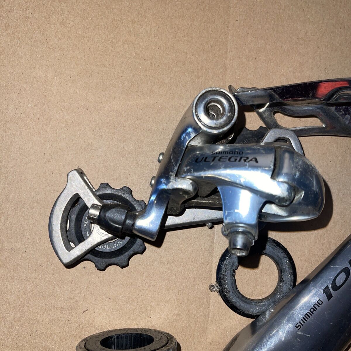 Shimano 105 Crank Set 172.5mm FC-5603 5600 50/39/30 Triple Shimano 105 Crank Set 172.5mm FC-5603 5600 50/39/30 Triple