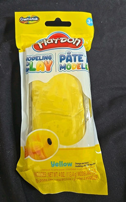 Hasbro Creative Kids Play-Doh 4oz(113.4g) Yellow Modeling Clay (MT)