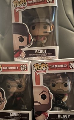 Team Fortress 2 Funko Pop - Scout Heavy Medic 