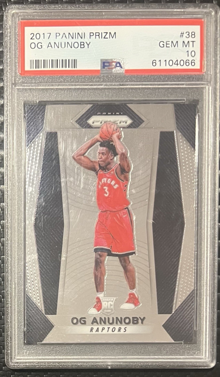 Panini Prizm 2017-18 OG Anunoby Toronto Raptors #38 PSA 10 Rookie RC