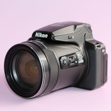 Nikon COOLPIX P900, Digitalkamera, 16 Megapixel, 83-fach optischer Zoom, schwarz