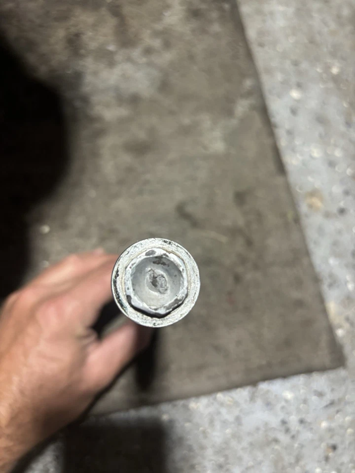 KTM 85 2017 OEM LLANTA DELANTERA EJE PIVOTE PERNO B4508 Foto 4 de 4