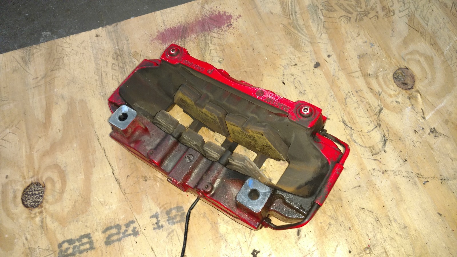 LAMBORGHINI GALLARDO LP560 FRONT LEFT BRAKE CALIPER OEM 400615105AM 