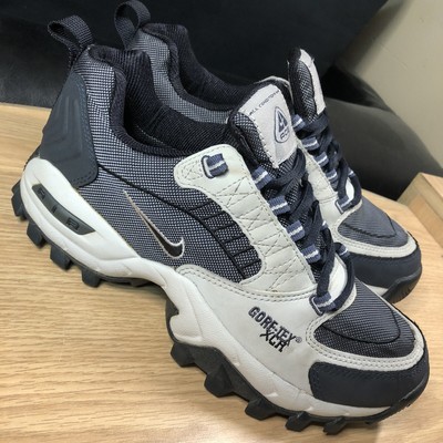 nike acg 2002