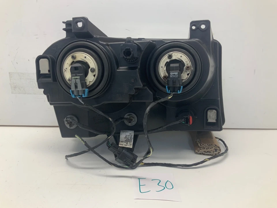 Faro halógeno cromado fabricante de equipos originales Chrysler 300 2005 2006 2007 2008-2010 Foto 4 de 4