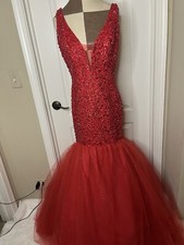 Red Bombshell Full Beaded Dress w/tulle Flare. Stunning Dress 