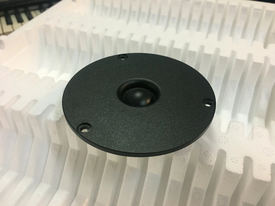 Kit de reconocimiento original para tweeter Vifa D19TD-05 8 ohmios nuevo //ARMENS//  Foto 2 de 3