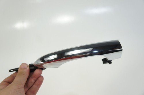 14-22 Maserati Ghibli M157 REAR Right Passenger Side Exterior Door Handle CHROME - Picture 2 of 19