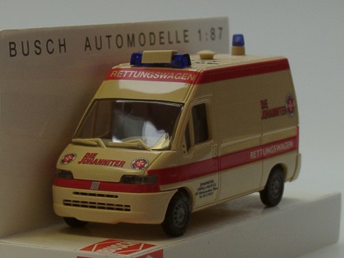 Busch Fiat Ducato "Johanniter" RTW - 47304 - 1:87 - Bild 2 von 7