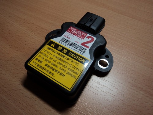 Lexus LFA LS GS CT IS III 2014 2015 250 300h YAW RATE Sensor 89183-50030 - Picture 8 of 12