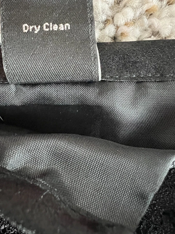 Falda Apostrophe Encaje Línea A Para Mujer Talla 4P Negra Forrada Falda Corbata Cintura Foto 4 de 4