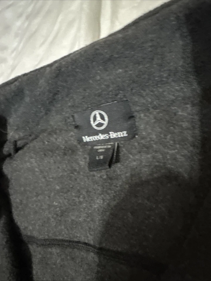 Chaqueta MERCEDES BENZ of Encino Grande Negra Para Hombre Poliéster Cremallera Talla Grande Foto 3 de 4