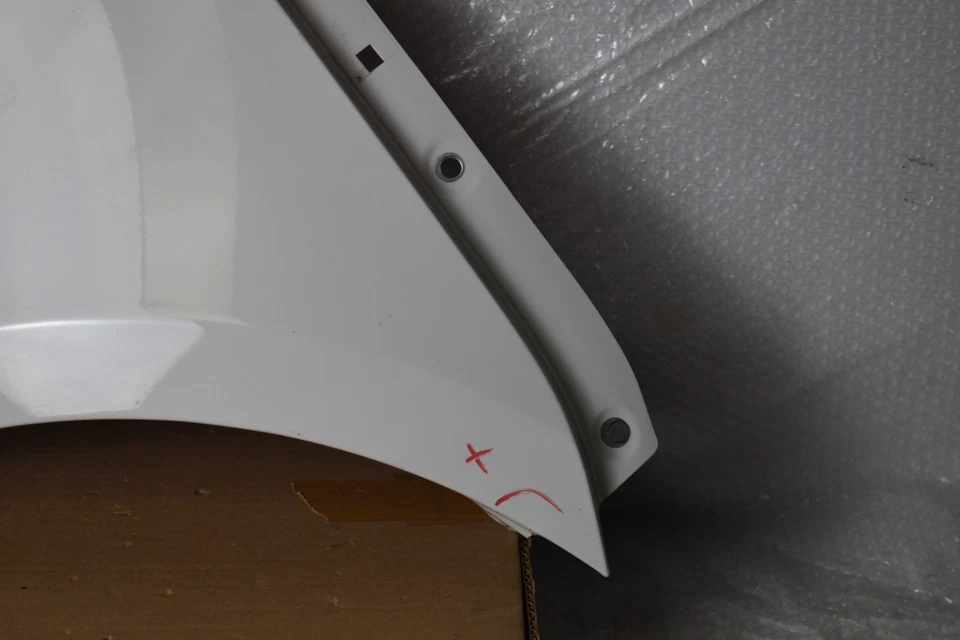 GUARDABARROS INFERIOR DERECHO PORSCHE MACAN 2015-2018 OEM 95B 821 106 B Foto 4 de 4