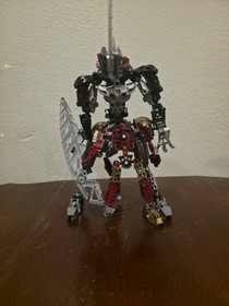 LEGO BIONICLE: Toa Lhikan and Kikanalo (8811)