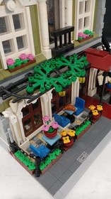 LEGO Restaurant in Paris CREATOR 10243 Used