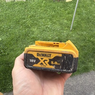 Dewalt 5ah Battery 18v Dcb184 5.0 xr
