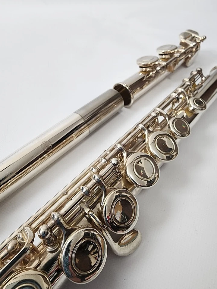 Yamaha Flute YFL-221SII Nickel Silver Musical instrument Hard case - Image 4 of 4