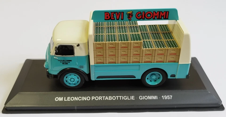 Advertising Vehicles OM Leoncino Giommi Water Bottle Truck 1/43 Diecast - Image 2 of 2