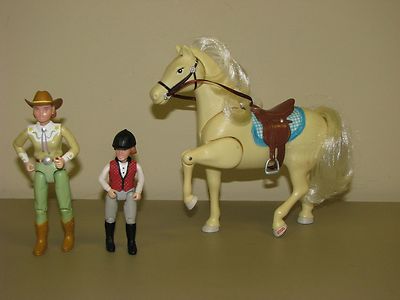 Fisher Price Loving Family Aspen Gold Horse Riders western mom girl saddle