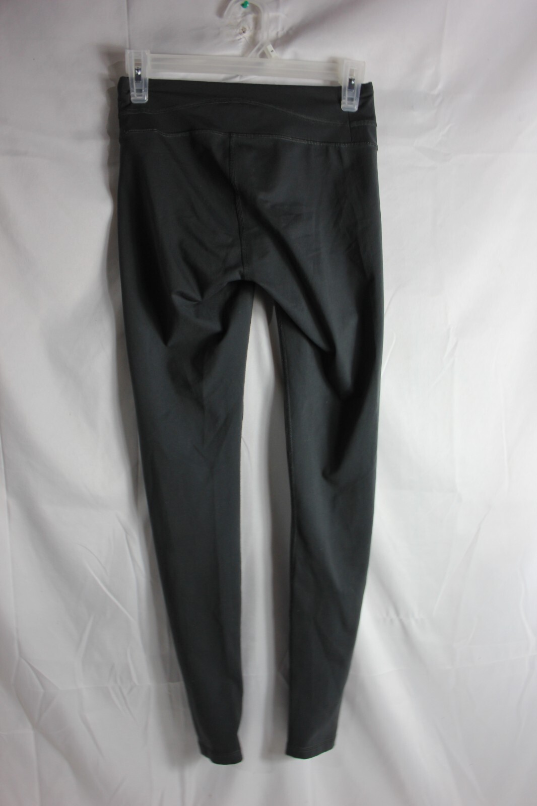 The North Face Women's  Gray LEGGINGS Ankle Length size SP thumbnail 3