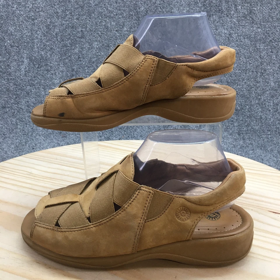 Sandalias Earth para mujer 9 W Laine 6 tiras cuero marrón informales punta abierta logotipo Foto 2 de 4