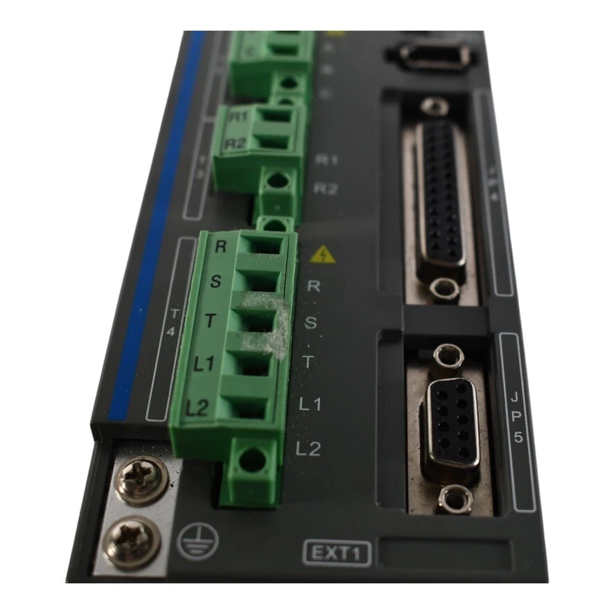 NEW DMM Dynamic Motor Motion DYN4-H01A2-00 SERVO DRIVE SINGLE/THREE-PHASE 110~24 - Image 3 of 4