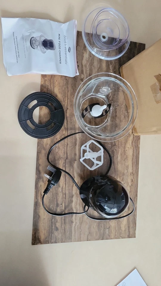 Cook’s Essentials Electric Mini Food Chopper - Image 4 of 4