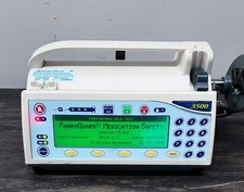 Smiths 3500 Infusion Pump with Pole Clamp Mount and PharmGaurd