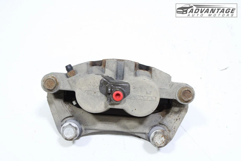 2020-2025 CHEVY TRAVERSE AWD ПЕРЕДНИЙ ЛЕВЫЙ СУППОРТ ДИСКОВОГО ТОРМОЗА СО СТОРОНЫ ВОДИТЕЛЯ ОТ ОРИГИНАЛЬНОГО ПРОИЗВОДИТЕЛЯ - Изображение 2 из 4