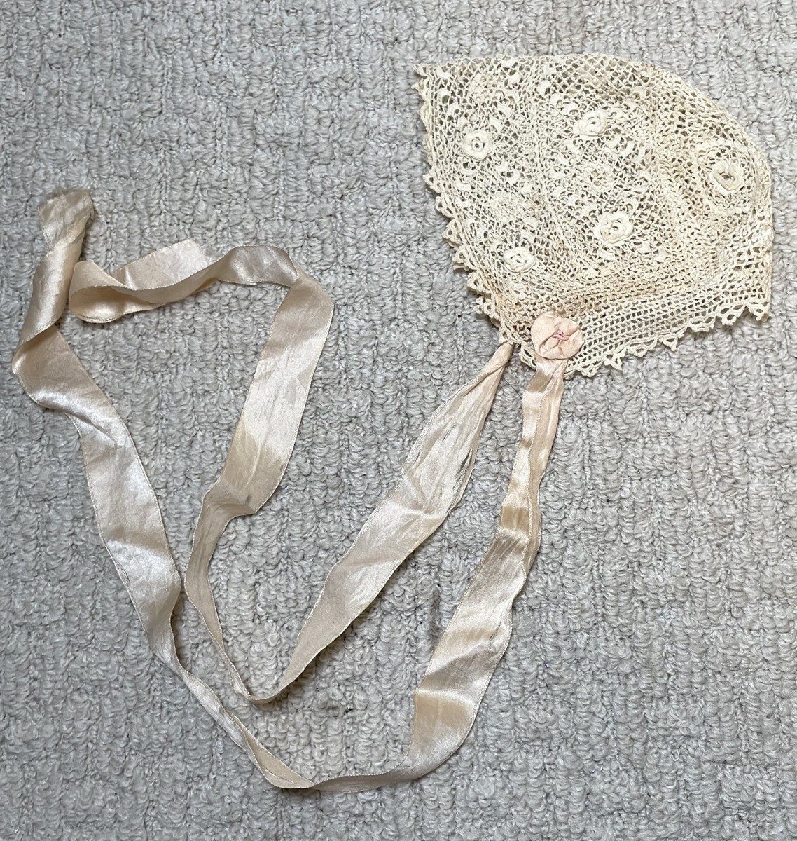 Antique Victorian Handmade Bobbin Lace Baby Bonnet Floral Ribbon Tie Doll