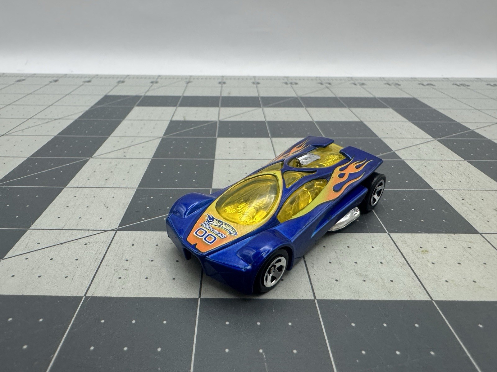 2005 SLING SHOT HOT WHEELS DIECAST CAR TOY