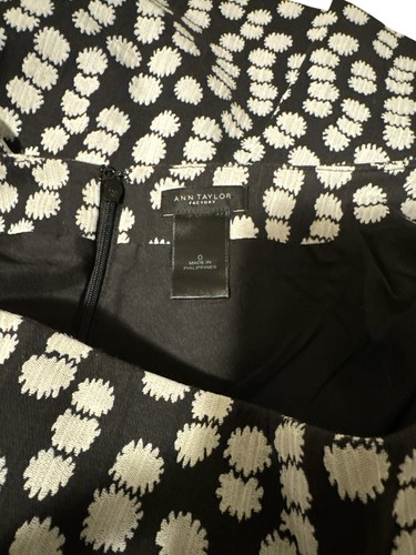 Ann Taylor Factory Womens Pencil Skirt Black White Size 0 preowned - Picture 4 of 4