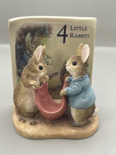 Figurina World of Beatrix Potter 4 coniglietti Peter & Benjamin Bunny 269476 - Foto 2 di 6