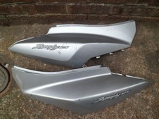 ⭐SYM SIMPLE ORBIT 125 50 USATO DESTRO E SINISTRO POSTERIORE ARGENTO PANNELLI LATERALI POST OMAGGIO⭐