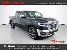 2026 Ram 1500 Longhorn Crew Cab 4x4 HEMI Panoramic Sunroof