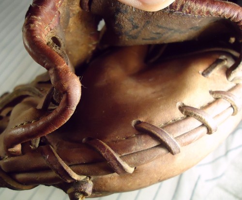 Rawlings Johnny Bench 1980 PROLT Heart of Hide catchers mitt glove RH USA Reds - Picture 5 of 15