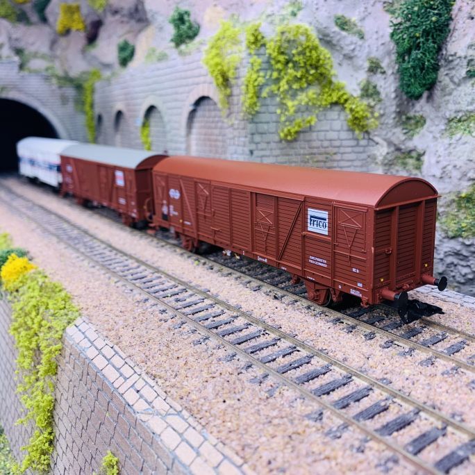 Wagons marchandises Frico NS Marklin 47316 HO 1/87 pour reseau ferroviaire epoque IV