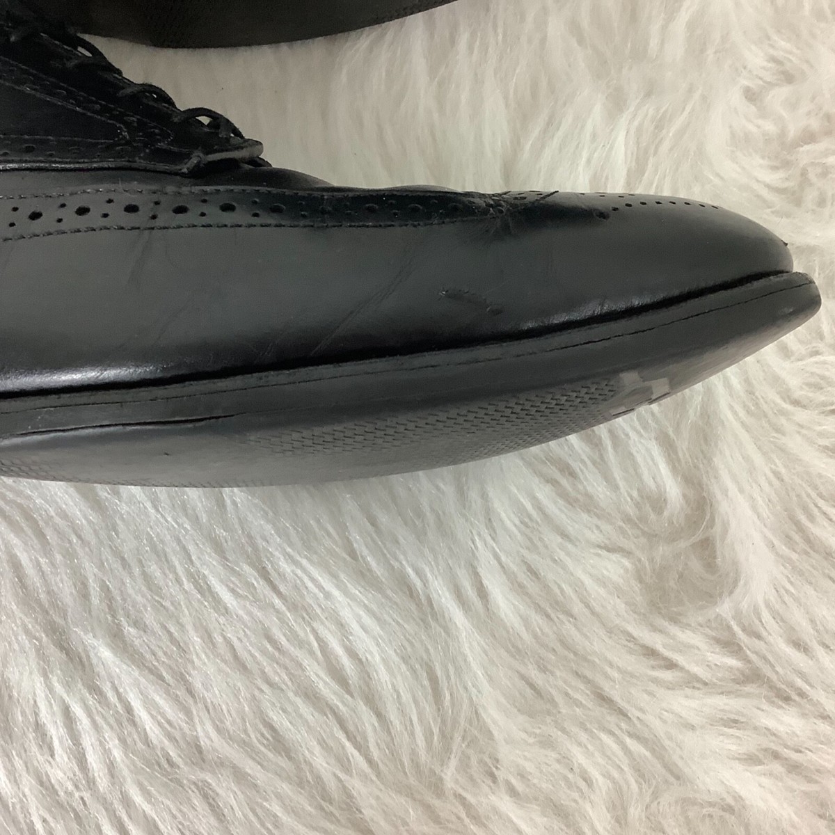 Allen Edmonds Lombard Black Leather Brogue Oxford Shoes 11 Allen Edmonds Lombard Black Leather Wingtip Brogue Derby  main image 4