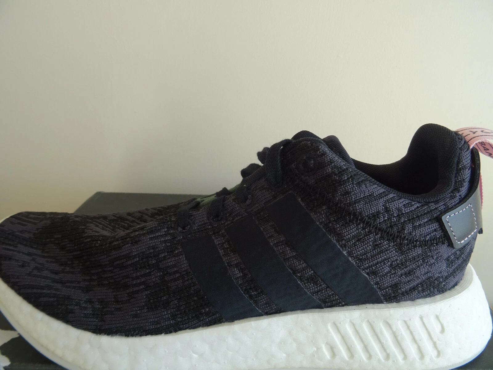 Scarpe da ginnastica Adidas originali NMD_R2 BY9314 UK 7 5 EU 41 1 3 US 9 NUOVE