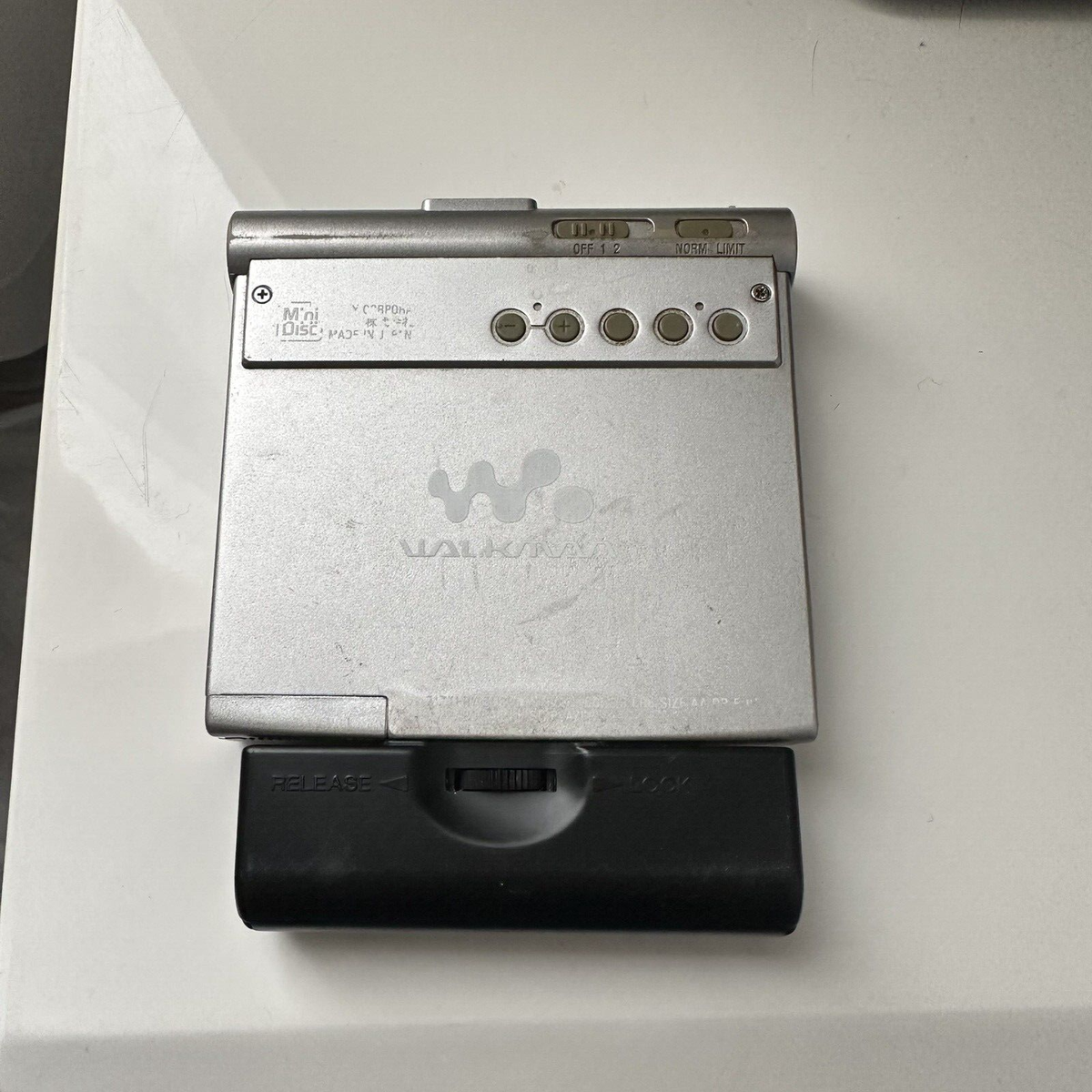 [希少]SONY MD WALKMAN MDプレーヤー 511mzdhvTrL._UF350,350_QL50_.jpg