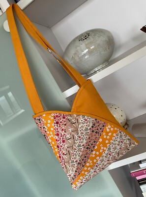 Patchworktasche, Schultertasche,  Shoulder bag, HANDMADE, BW Muttertagsgeschenk
