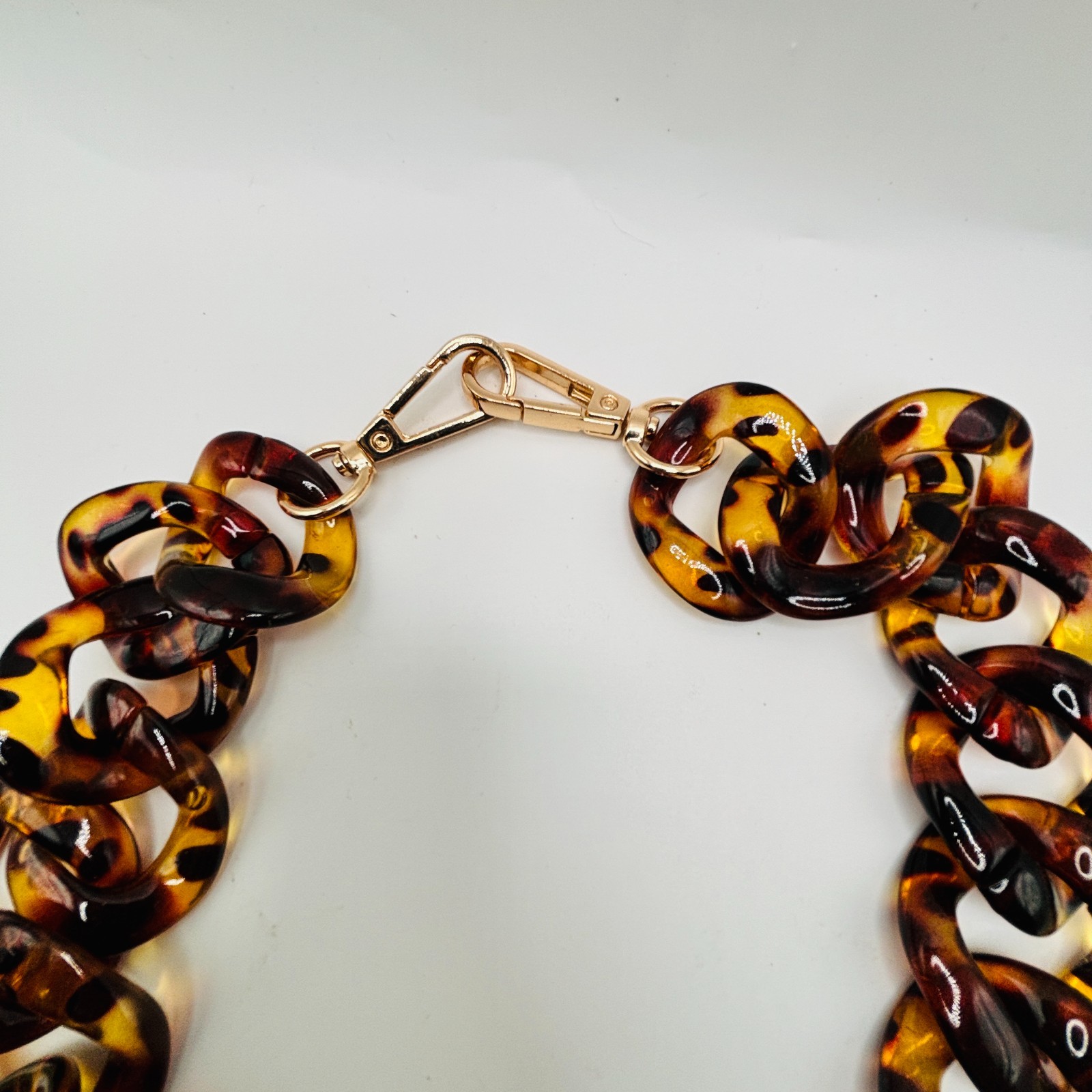 Chunky Tortoise Link Statement Necklace Acrylic C… - image 4