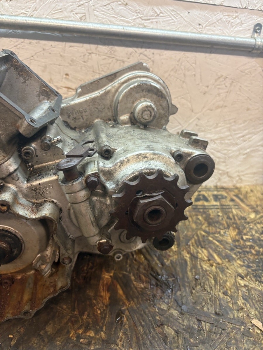 1988 YAMAHA YZ250 ENGINE MOTOR BOTTOM END CASES CRANK CYLINDER