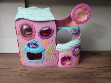 Littlest Pet Shop Tail Waggin Fitness Club Playset house 2007 Playhouse