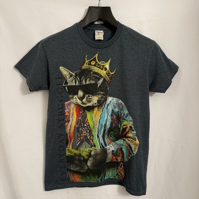 Gildan Everyday Struggle King Cat Biggie Smalls Retro Gray T-shirt Tee Small (S)