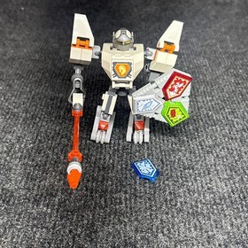 LEGO NEXO KNIGHTS: Battle Suit Lance (70366)