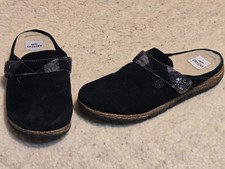 Earth Origins Warm-Lined Suede Mule Clogs Essential Eloise Black Plaid Size 8 M